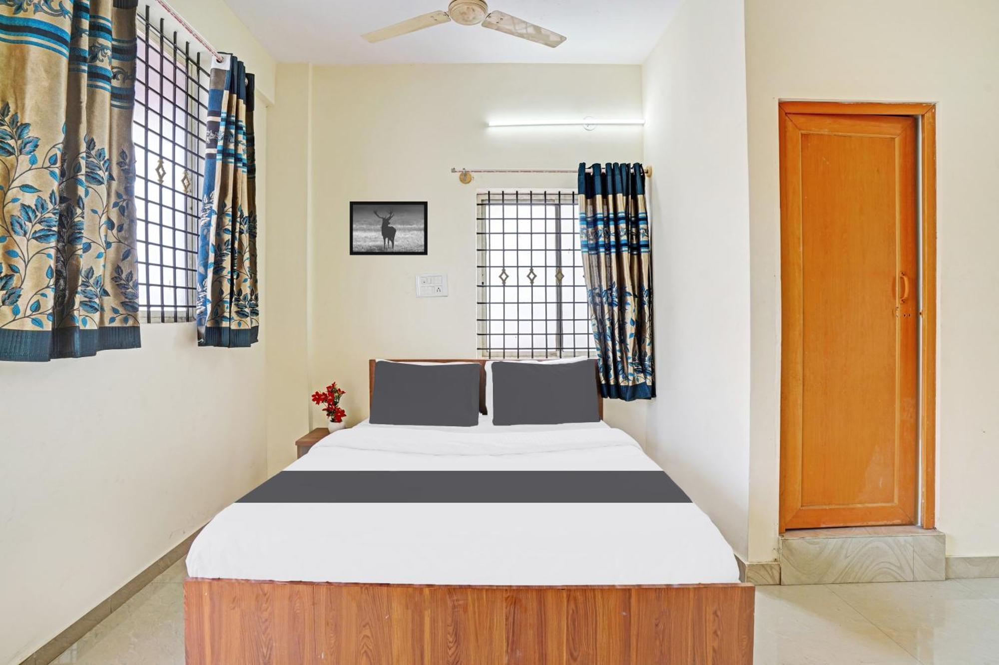 Hotel O Sv Lodge Bangalore Bagian luar foto