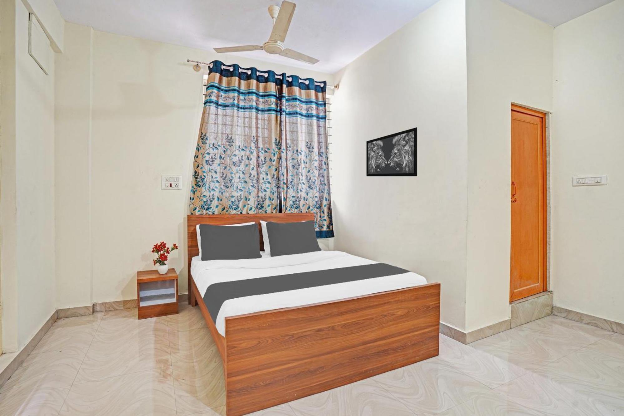 Hotel O Sv Lodge Bangalore Bagian luar foto
